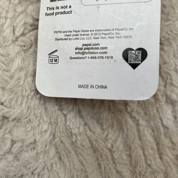 Pepsi wild cherry flavored lip balm new in sealed packaging - Picture 8 of 16